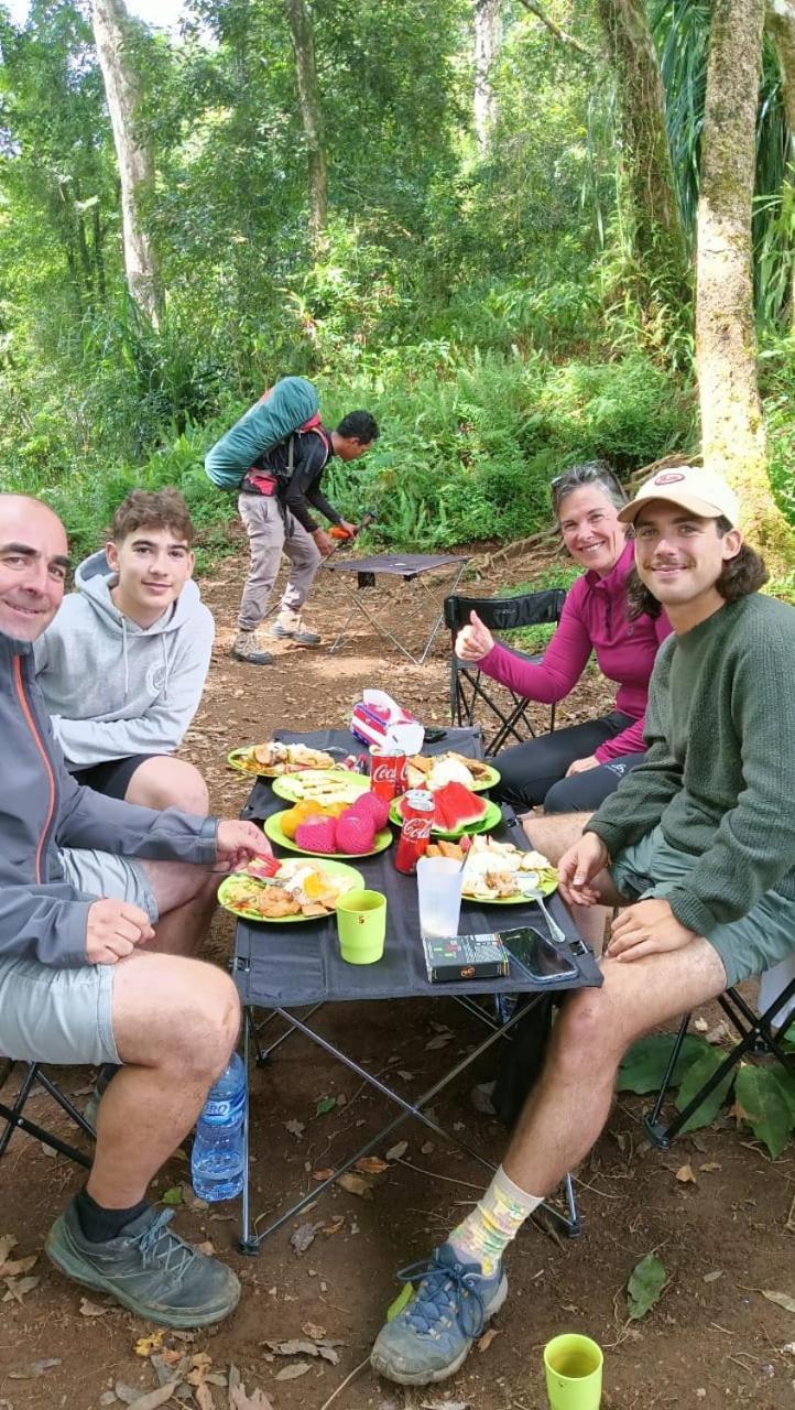 Ila Homestay Senaru Esterno foto