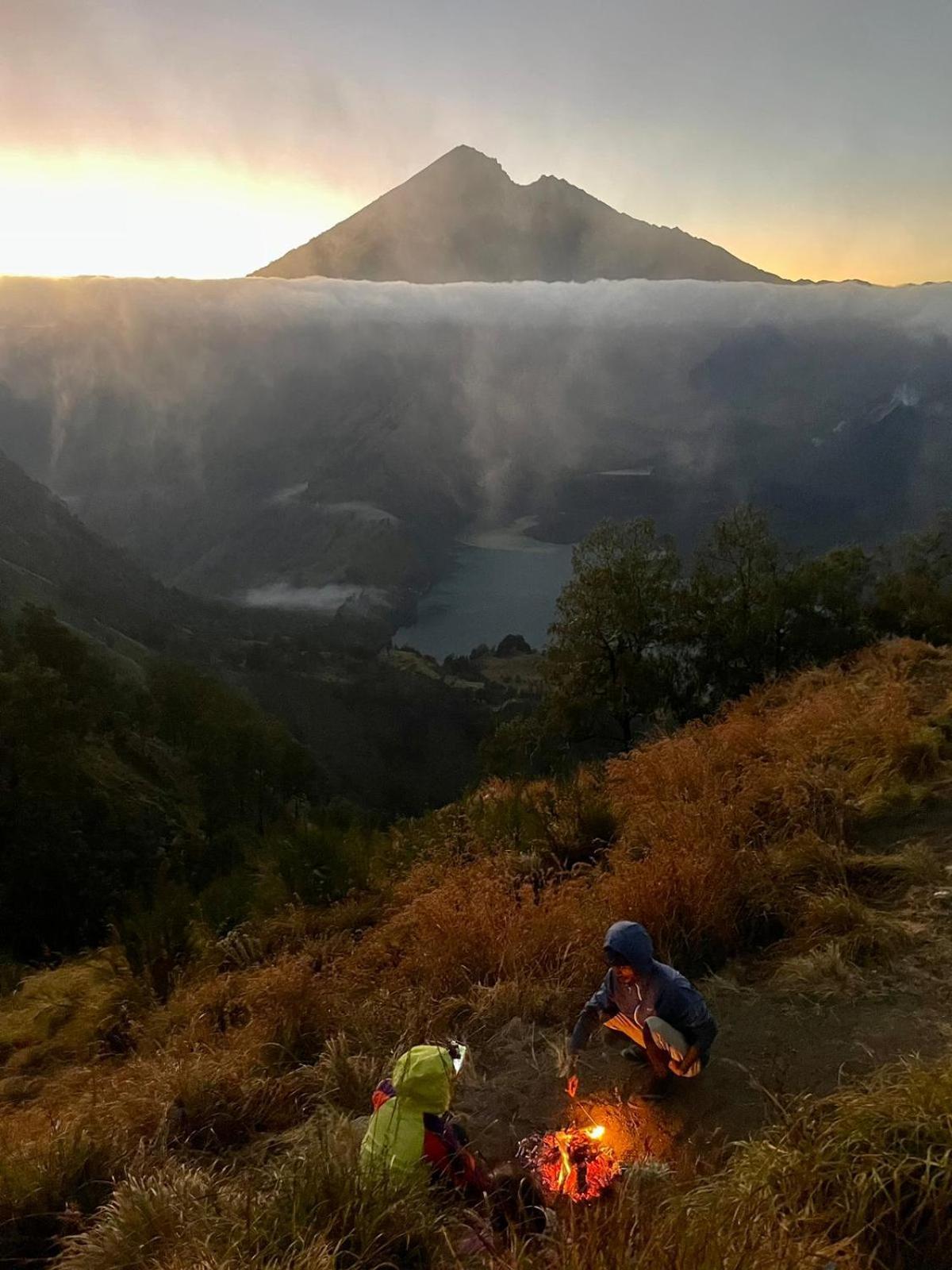 Ila Homestay Senaru Esterno foto