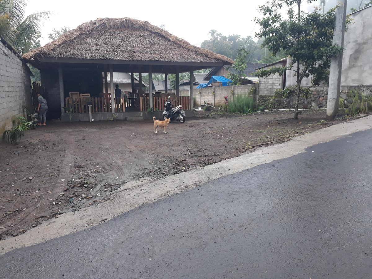 Ila Homestay Senaru Esterno foto